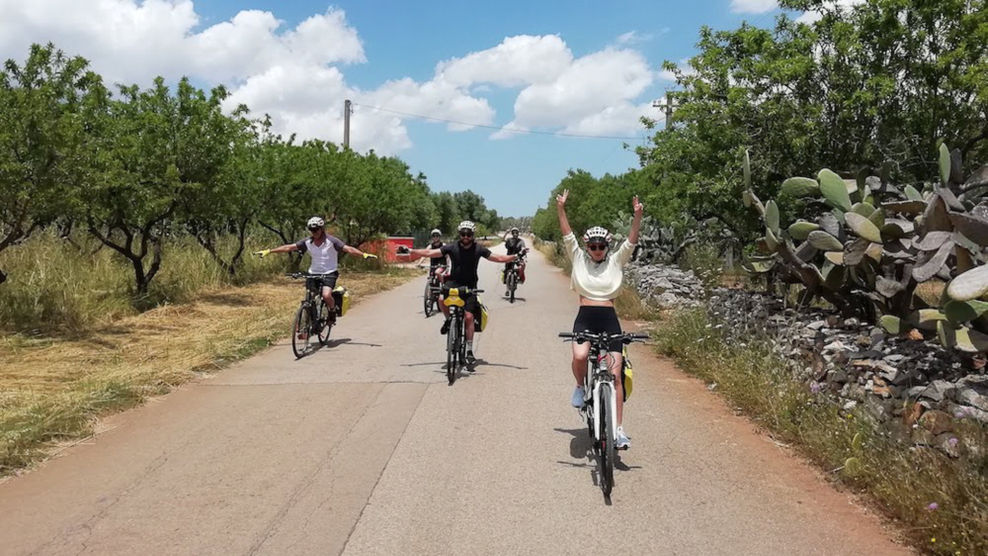 italv0003-puglia-bike-2